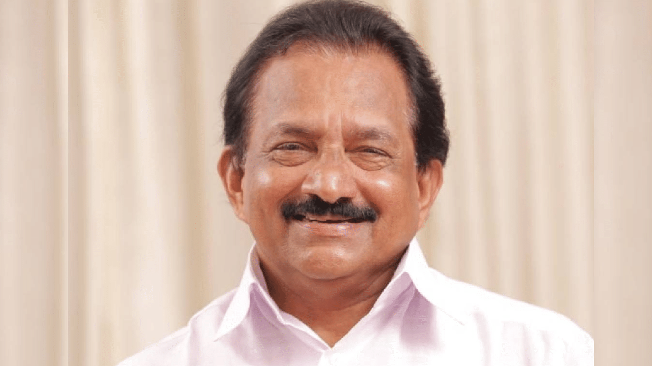 Former MLA Gold Fraud Case: 10 ലക്ഷം രൂപയുടെ സ്വർണം തട്ടിയെടുത്തെതായി പരാതി; ഇടുക്കി മുൻ എംഎൽഎ അടക്കം 3 പേർക്കെതിരേ കേസ്