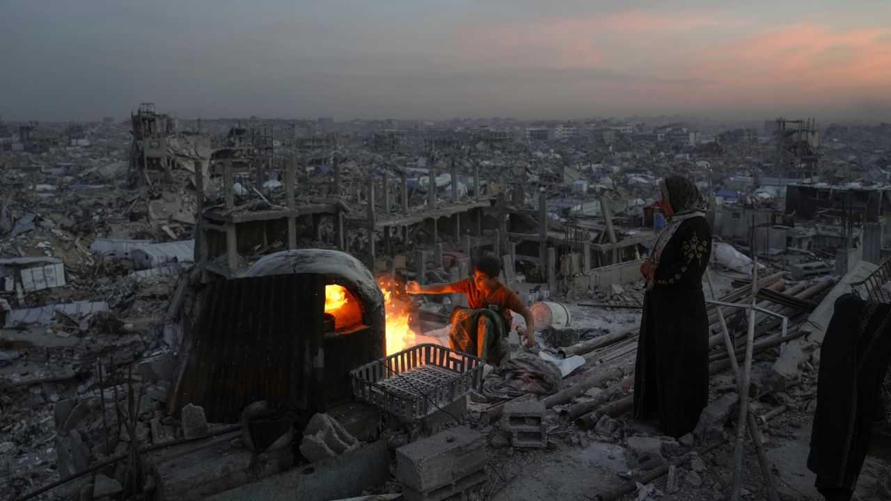 Gaza Ceasefire Talks: ഗാസ, ലെബനന്‍, സിറിയ എന്നിവിടങ്ങളില്‍ സൈന്യം തുടരുമെന്ന് ഇസ്രായേല്‍; വെടിനിര്‍ത്തല്‍ ചര്‍ച്ചകള്‍ സങ്കീര്‍ണമാകാന്‍ സാധ്യത