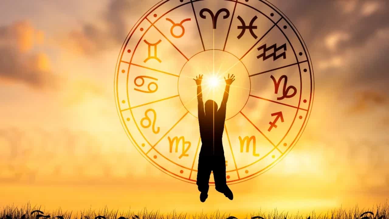 Horoscope Malayalam: ജോലിയിൽ പ്രമോഷൻ, സാമ്പത്തിക നേട്ടവും, സൂര്യൻ്റെ മാറ്റം അറിഞ്ഞിരിക്കാം