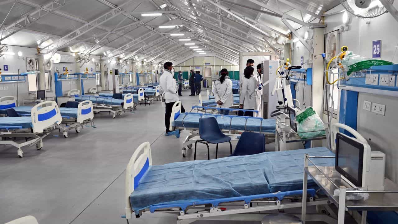 നാനോ ടെക്നോളജിയിലൂടെ കോവിഡിനെ നിയന്ത്രിക്കാം; ഗവേഷണവുമായി പതഞ്ജലി നാനോ ടെക്നോളജിയിലൂടെ കോവിഡിനെ നിയന്ത്രിക്കാം; ഗവേഷണവുമായി പതഞ്ജലി