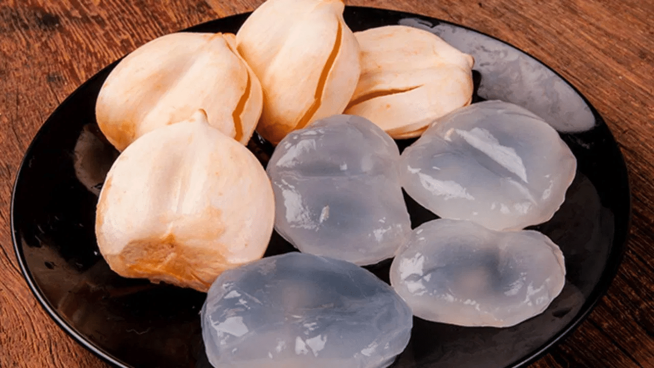 Ice Apple Benefits: വേനൽക്കാലത്ത് പനനൊങ്ക് കഴിക്കൂ; ഗുണങ്ങൾ നിരവധിയാണ്