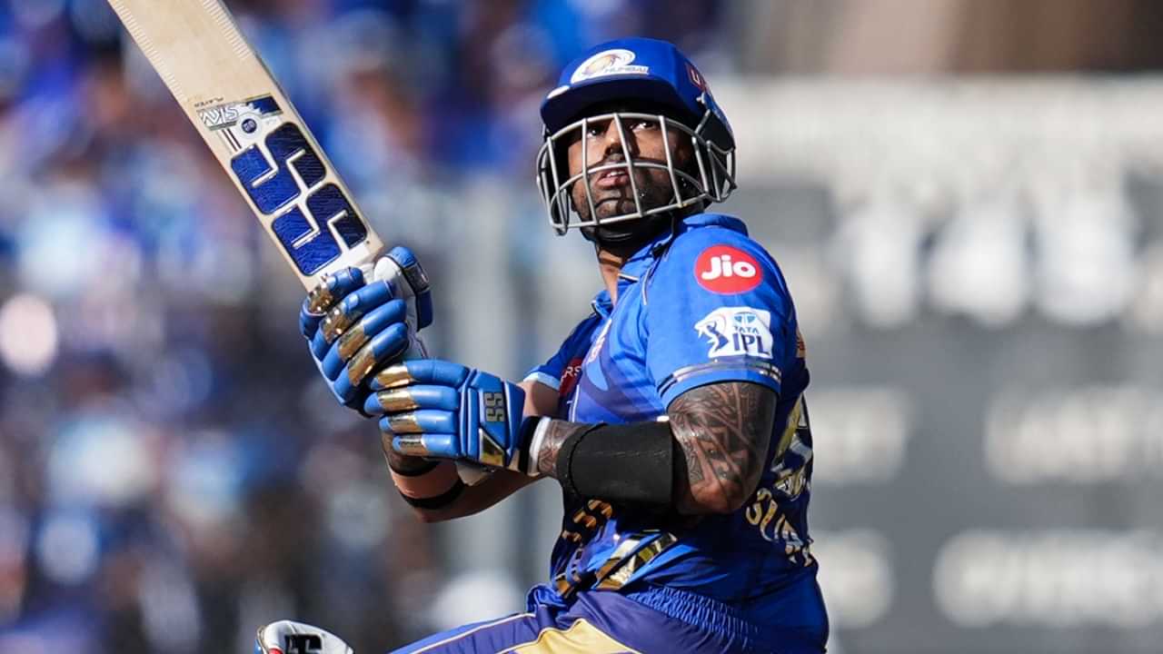 IPL 2025 : റിക്കിൾട്ടണും സൂര്യക്കും ഫിഫ്റ്റി; ലഖ്നൗവിനെതിരെ മുംബൈ ഇന്ത്യൻസിന് മികച്ച സ്കോർ