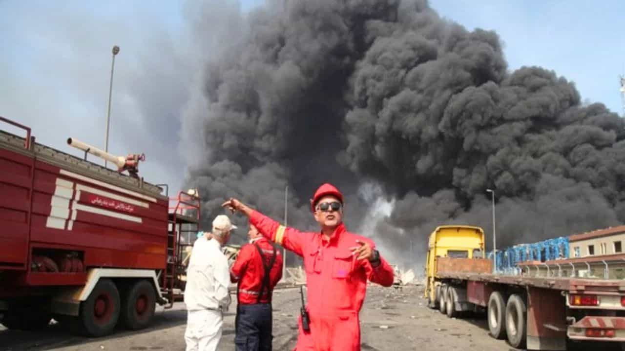 Iran Port Explosion: ഇറാനിയന്‍ തുറമുഖ സ്‌ഫോടനം; 14 പേര്‍ കൊല്ലപ്പെട്ടു, എഴുന്നൂറിലധികം പേര്‍ക്ക് പരിക്ക്
