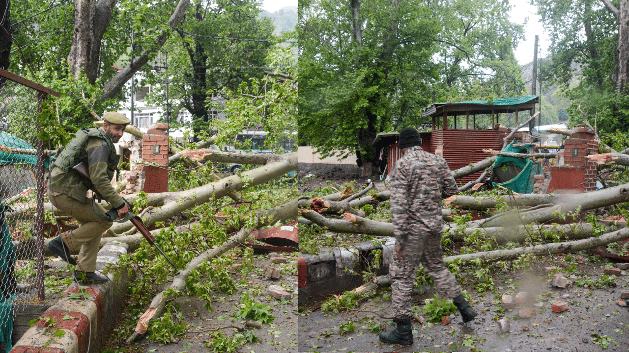 Jammu Kashmir Landslide: കനത്ത മഴയും മണ്ണിടിച്ചിലിലും; കശ്മീരിൽ മരണം മൂന്നായി, ദേശീയപാത അടച്ചു Jammu Kashmir Landslide: കനത്ത മഴയും മണ്ണിടിച്ചിലിലും; കശ്മീരിൽ മരണം മൂന്നായി, ദേശീയപാത അടച്ചു
