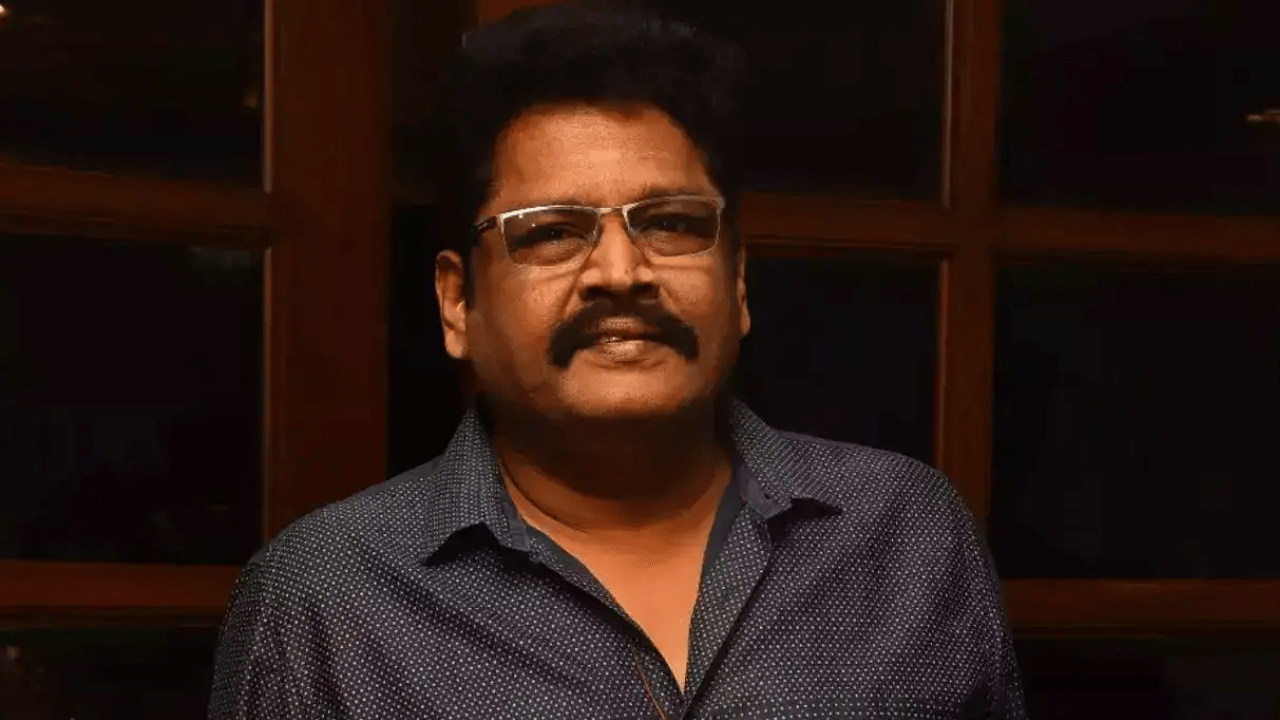 K S Ravikumar: ധൂം 3 എന്റെ ആ സിനിമയില് നിന്ന് കോപ്പിയടിച്ചതാണെന്ന് പലരും പറഞ്ഞു, കേസ് കൊടുത്തില്ല: കെ എസ് രവികുമാര് K S Ravikumar: ധൂം 3 എന്റെ ആ സിനിമയില് നിന്ന് കോപ്പിയടിച്ചതാണെന്ന് പലരും പറഞ്ഞു, കേസ് കൊടുത്തില്ല: കെ എസ് രവികുമാര്