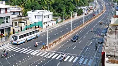 Aroor -Thuravoor Elevated highway: കാത്തിരിപ്പ് അവസാനിക്കുന്നു, അരൂർ - തുറവൂർ എലവേറ്റഡ് ഹൈവേ ഏതാനും ആഴ്ചകൾക്കുള്ളിൽ പൂർത്തിയായേക്കും...