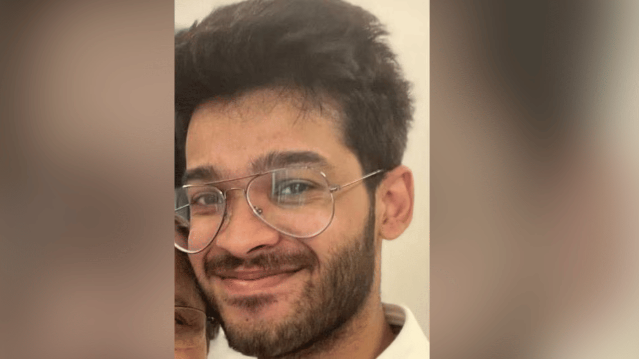Kottayam Engineer Death: ജോലിസമ്മർദ്ദം താങ്ങാനാകുന്നില്ലെന്ന് വീഡിയോ സന്ദേശം; കോട്ടയത്ത് എഞ്ചിനീയറായ യുവാവ് ആത്മഹത്യ ചെയ്തു Kottayam Engineer Death: ജോലിസമ്മർദ്ദം താങ്ങാനാകുന്നില്ലെന്ന് വീഡിയോ സന്ദേശം; കോട്ടയത്ത് എഞ്ചിനീയറായ യുവാവ് ആത്മഹത്യ ചെയ്തു
