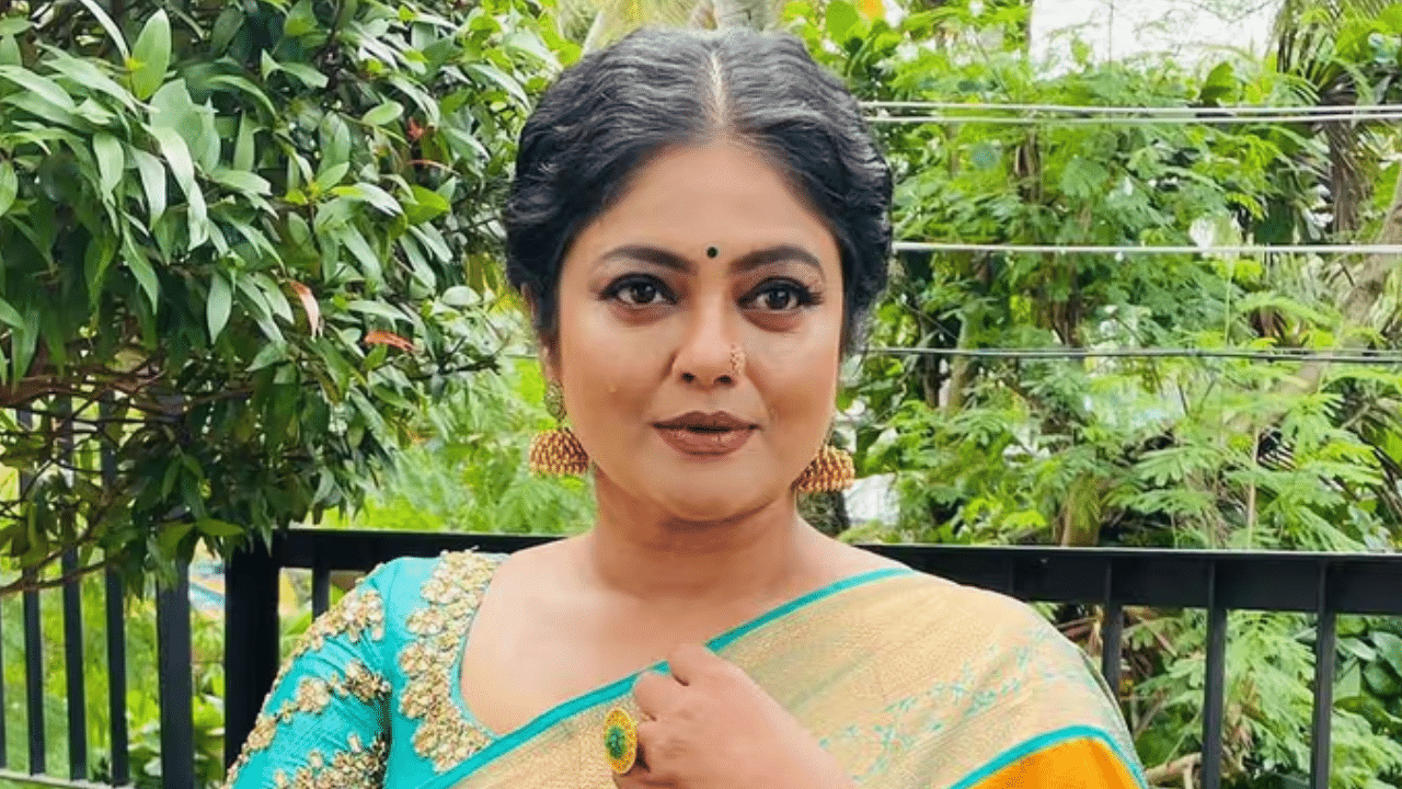 Manju Pillai: ‘ഞാനാണ് കൂടെ അഭിനയിക്കുന്നതെന്നറിഞ്ഞ് ആ നടൻ സിനിമയിൽ നിന്ന് പിന്മാറി; ഇത് പലതവണ ആവർത്തിച്ചു’; മഞ്ജു പിള്ള Manju Pillai: ‘ഞാനാണ് കൂടെ അഭിനയിക്കുന്നതെന്നറിഞ്ഞ് ആ നടൻ സിനിമയിൽ നിന്ന് പിന്മാറി; ഇത് പലതവണ ആവർത്തിച്ചു’; മഞ്ജു പിള്ള