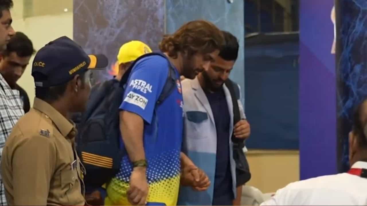 IPL 2025: ധോണി ഐപിഎലിൽ നിന്ന് പുറത്താവുമോ? മുടന്തി നടക്കുന്ന താരത്തിൻ്റെ വിഡിയോ വൈറൽ