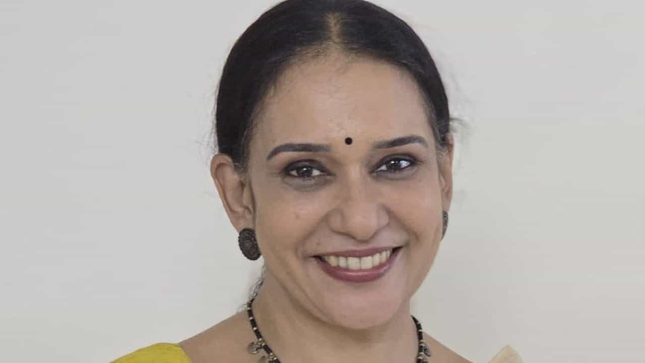 Maala Parvathi: രജിസ്റ്റര്‍ വിവാഹം ചെയ്തതിന്റെ പേരില്‍ പരീക്ഷ എഴുതാന്‍ അറ്റന്‍ഡന്‍സ് തന്നില്ല