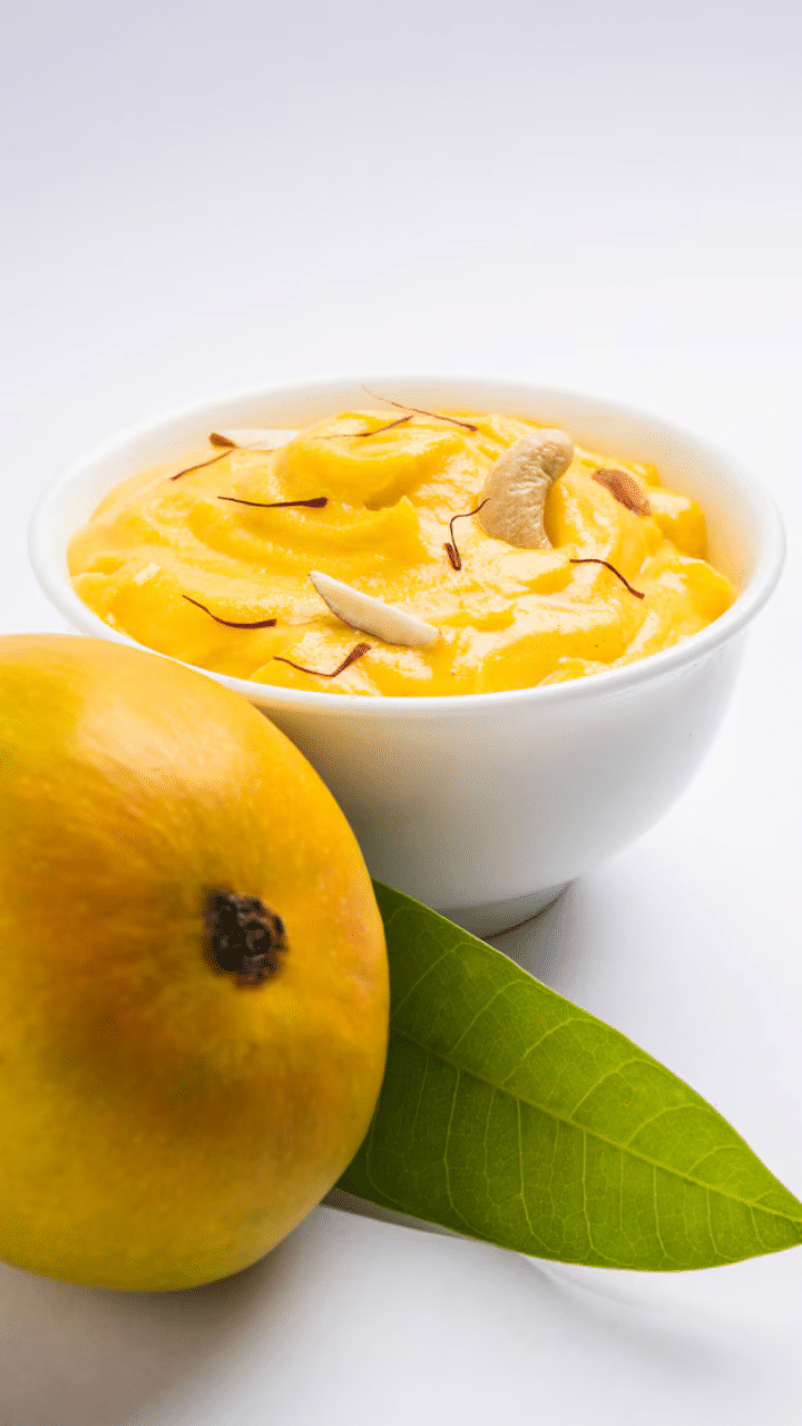 Mango Chutney Recipe : ലോകത്തിലെ ഏറ്റവും മികച്ച മാമ്പഴ വിഭവങ്ങളുടെ ലിസ്റ്റിൽ ഒന്നാം സ്ഥാനം നേടിയവയാണ്   മഹാരാഷ്ട്രയിൽ നിന്നുള്ള ആംരസും മാമ്പഴ ചട്ണിയും.