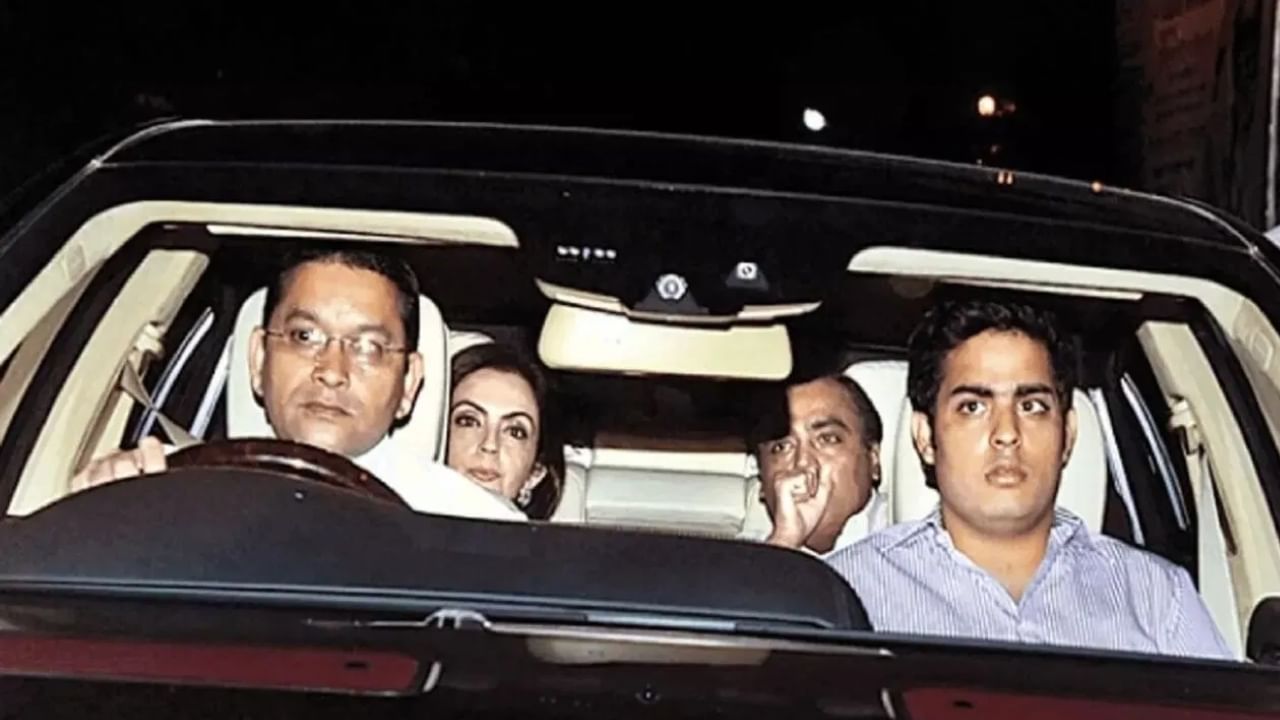 Mukesh Ambani Driver Salary: മുകേഷ് അംബാനിയുടെ ഡ്രൈവർക്ക് കിട്ടുന്ന ശമ്പളം അറിയുമോ? നികുതി അതിലും വലുത്