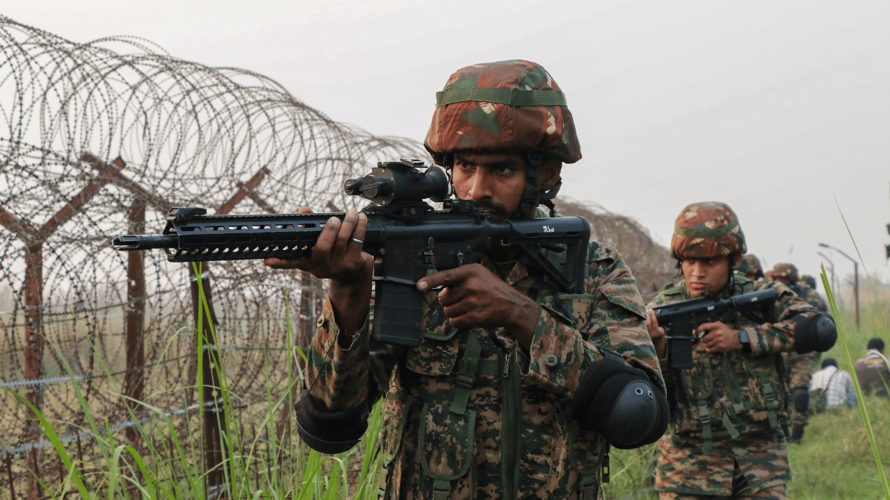 Pakistan Violated Ceasefire: പ്രകോപനം തുടർന്ന് പാകിസ്ഥാൻ; തുടർച്ചയായ അഞ്ചാം ദിവസവും വെടിനിർത്തൽ കരാർ ലംഘിച്ചു