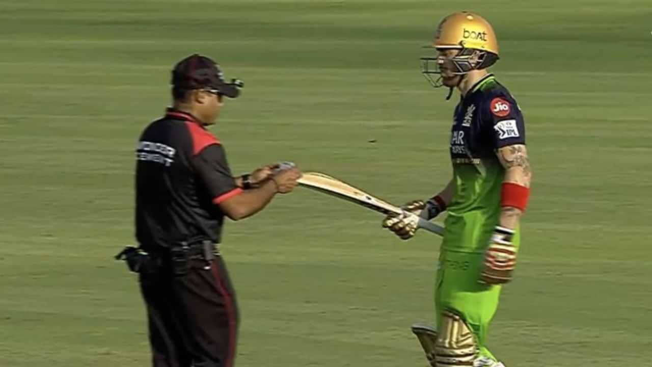 IPL 2025 : ഇതിൽ സ്പ്രിങ്ങുണ്ടോ? രാജസ്ഥാൻ ബെംഗളൂരു മത്സരത്തിനിടെ സോൾട്ടിൻ്റെ ബാറ്റ് അമ്പയർ പരിശോധിച്ചു; കാരണമിതാണ്