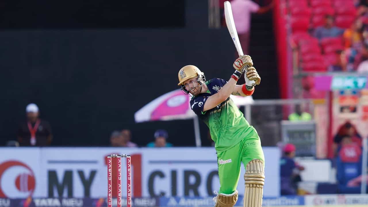 IPL 2025: സാള്‍ട്ട് തുടങ്ങിവച്ചു, കോഹ്ലിയും പടിക്കലും പൂര്‍ത്തിയാക്കി; രാജസ്ഥാന്‍ റോയല്‍സിനെ നാണംകെടുത്തി ആര്‍സിബി