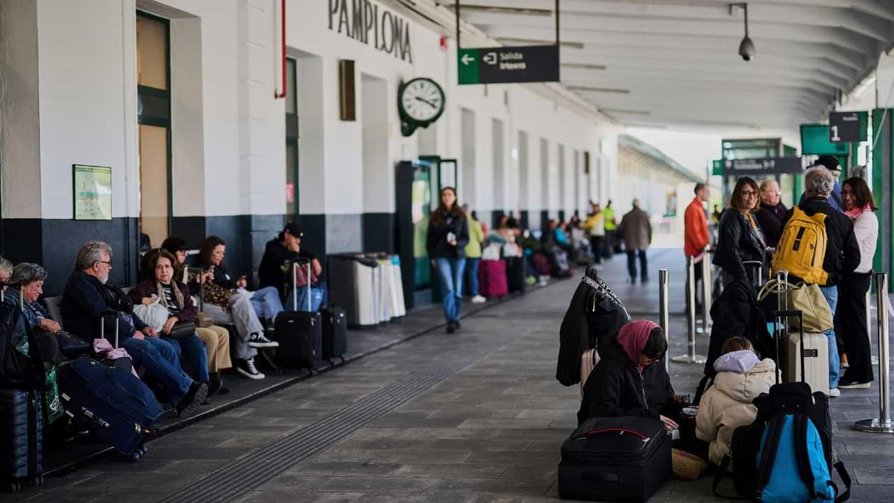 Europe Power Outage : വൈദ്യുതി ഇല്ല; ഫ്രാൻസും സ്പെയിനും പോർച്ചുഗലും ഇരുട്ടിൽ