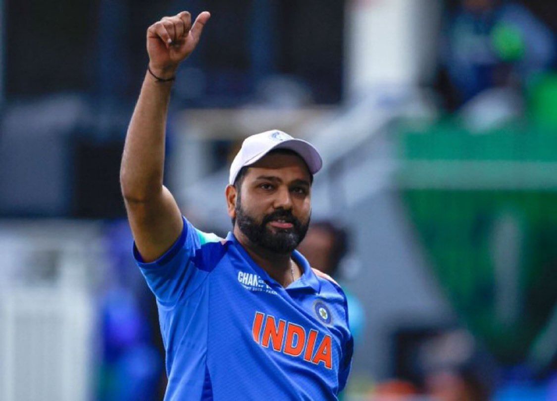 പരമ്പരയിലെ അവസാന മത്സരത്തിൽ നിന്ന് രോഹിത് മാറിനിന്നെങ്കിലും ഇന്ത്യക്ക് വിജയിക്കാനായില്ല. ഇതോടെ രോഹിതിനെ ടീമിൽ നിന്ന് ഒഴിവാക്കാൻ സാധ്യതയുണ്ടെന്ന് റിപ്പോർട്ടുകൾ സൂചിപ്പിച്ചിരുന്നു. ഇതിനിടെ രോഹിതിനെ പുറത്താക്കില്ലെന്നും ചാമ്പ്യൻസ് ട്രോഫി വിജയിച്ചതോടെ രോഹിത് തന്നെ ഇംഗ്ലണ്ടിനെതിരെ ടീമിനെ നയിക്കുമെന്നും മറ്റ് ചില റിപ്പോർട്ടുകൾ പുറത്തുവന്നു.