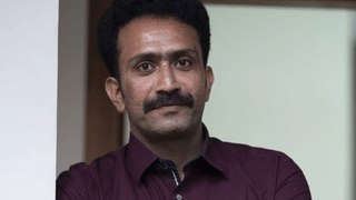 Shine Tom Chacko: ചോദ്യമുനയിലേക്ക്, ഷൈൻ ടോം ചാക്കോ ഹാജരായി