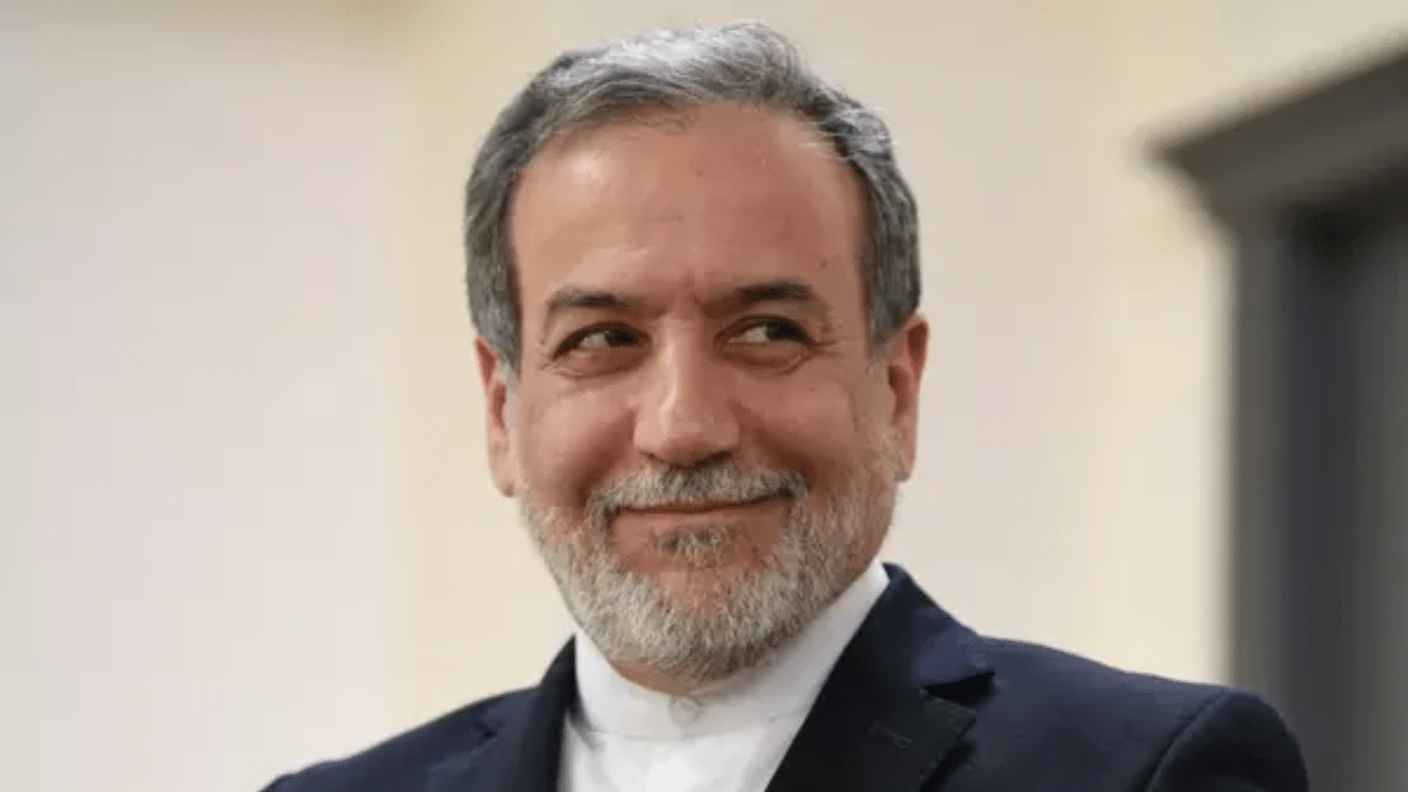 Iran Mediates India-Pak Dispute: ‘ഇരുരാജ്യങ്ങളും സഹോദരതുല്യരായ അയൽക്കാർ’; ഇന്ത്യയ്ക്കും പാകിസ്താനും ഇടയിൽ മധ്യസ്ഥരാകാമെന്ന് ഇറാൻ Iran Mediates India-Pak Dispute: ‘ഇരുരാജ്യങ്ങളും സഹോദരതുല്യരായ അയൽക്കാർ’; ഇന്ത്യയ്ക്കും പാകിസ്താനും ഇടയിൽ മധ്യസ്ഥരാകാമെന്ന് ഇറാൻ