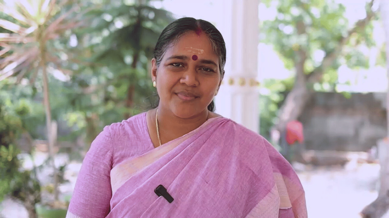 Sobha Surendran: ശോഭ സുരേന്ദ്രൻ്റെ വീടിന് സമീപം സ്ഫോടക വസ്തു പൊട്ടിത്തെറിച്ചു; ആക്രമണം ബൈക്കിലെത്തി