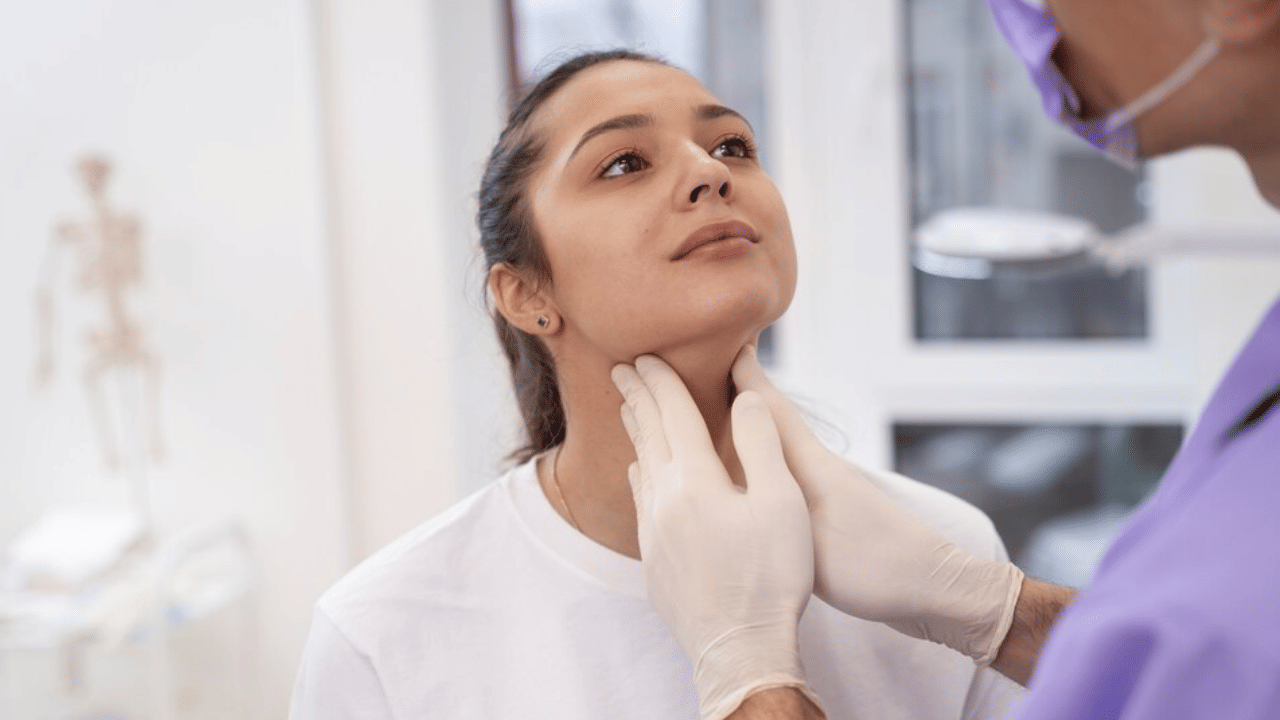 Diet for Thyroid Patients: തൈറോയ്ഡ് രോഗികൾ കഴിക്കേണ്ടതും ഒഴിവാക്കേണ്ടതുമായ ഭക്ഷണങ്ങൾ Diet for Thyroid Patients: തൈറോയ്ഡ് രോഗികൾ കഴിക്കേണ്ടതും ഒഴിവാക്കേണ്ടതുമായ ഭക്ഷണങ്ങൾ