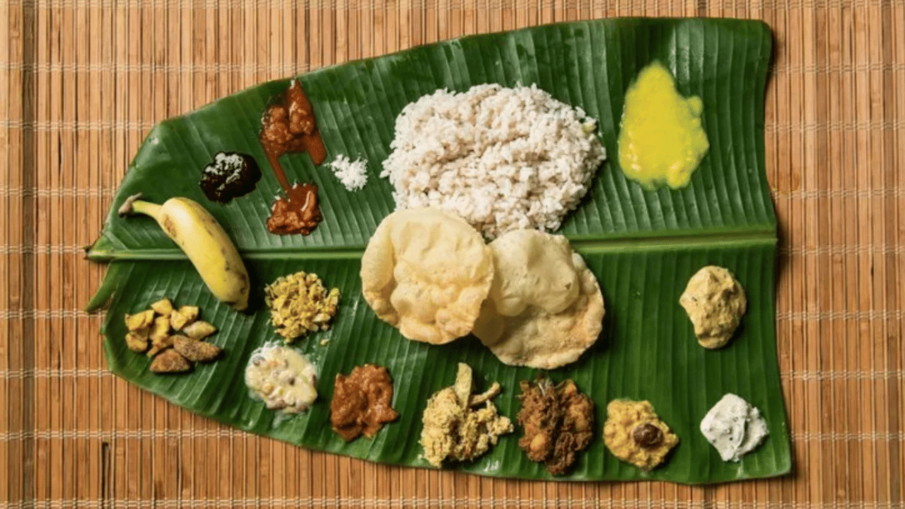Vishu Sadhya: കൊച്ചിയിലാണെന്ന് കരുതി സദ്യ മുടക്കണ്ട; വാഴയിലയിൽ നല്ല നാടൻ വിഷു സദ്യ കിട്ടുന്ന റെസ്റ്റോറൻ്റുകൾ ഇതാ