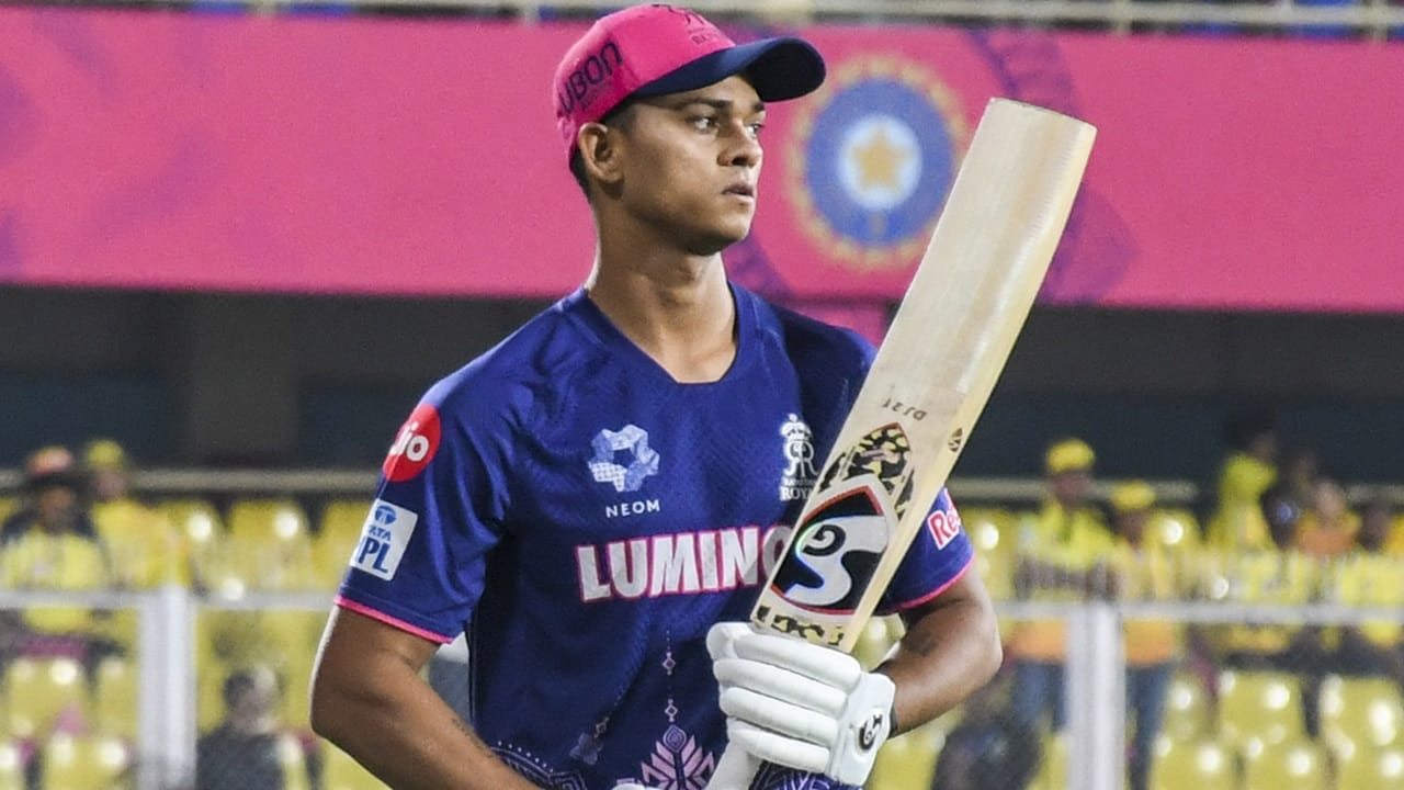 ചെന്നൈ സൂപ്പര്‍ കിങ്‌സിനെതിരായ മൂന്നാം മത്സരത്തിലും നിരാശപ്പെടുത്തി. ആ മത്സരത്തില്‍ നേടിയത് നാല് റണ്‍സ്. എന്നാല്‍ തുടര്‍ന്ന് പഞ്ചാബ് കിങ്‌സിനെതിരെ നടന്ന മത്സരത്തില്‍ തിളങ്ങി. 45 പന്തില്‍ 67 റണ്‍സ്. സീസണിലെ ആദ്യ അര്‍ധശതകം.