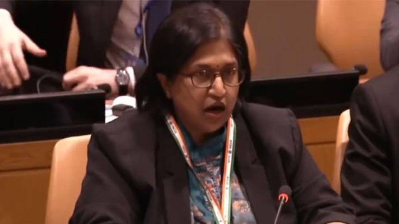 India-Pakistan Conflicts: പാകിസ്താന് ഒരു തെമ്മാടി രാഷ്ട്രം, ആഗോള ഭീകരവാദത്തെ പ്രോത്സാഹിപ്പിക്കുന്നു; യുഎന്നില് രൂക്ഷവിമര്ശനവുമായി ഇന്ത്യ India-Pakistan Conflicts: പാകിസ്താന് ഒരു തെമ്മാടി രാഷ്ട്രം, ആഗോള ഭീകരവാദത്തെ പ്രോത്സാഹിപ്പിക്കുന്നു; യുഎന്നില് രൂക്ഷവിമര്ശനവുമായി ഇന്ത്യ