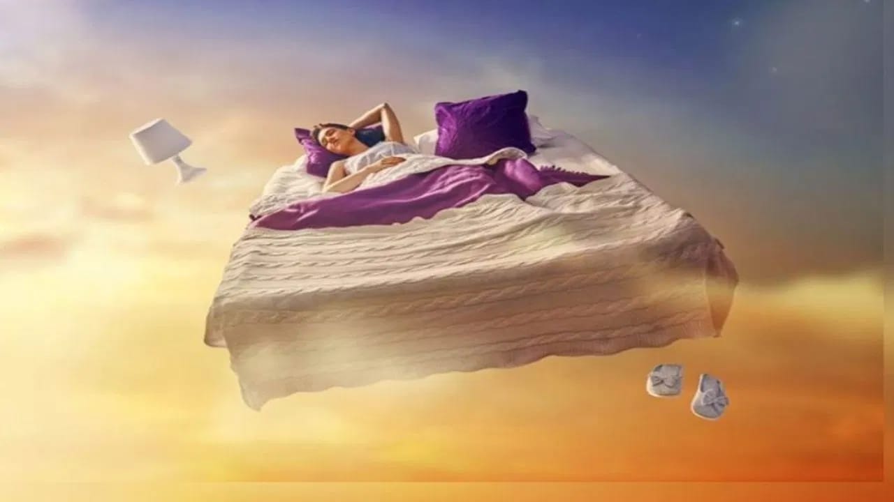 ഉറങ്ങുമ്പോൾ കാണുന്ന സ്വപ്നങ്ങൾ സമീപഭാവിയിൽ സംഭവിക്കാൻ പോകുന്ന സംഭവങ്ങളെക്കുറിച്ച് പറയുന്നു എന്നാണ് വിശ്വാസം. ഇത് പലപ്പോഴം പ്രതീകങ്ങളായിരിക്കും. ഇത്തരത്തിൽ കാണുന്ന എല്ലാ വസ്തുക്കൾക്കും ഒരു കാരണവും ഉണ്ടാവാം.  