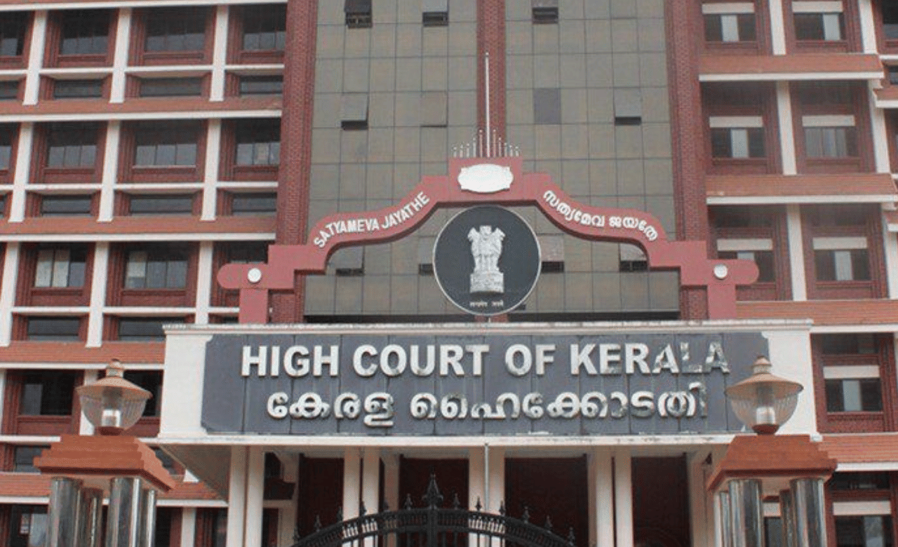 Sabarimala Gold Theft Case: ശബരിമല സ്വര്‍ണമോഷണ കേസ്: പ്രതികൾ ആരും രക്ഷപ്പെടില്ലെന്നാവർത്തിച്ച് ഹൈക്കോടതി‌