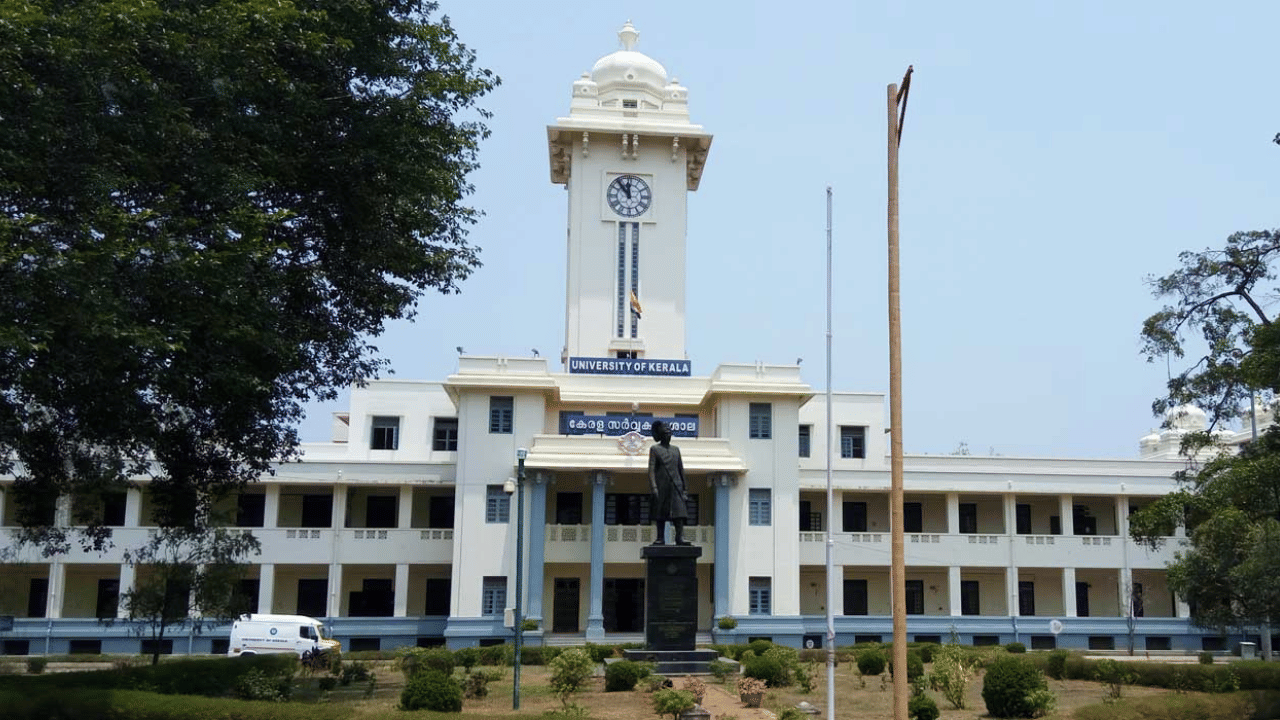 Kerala University Hostel Drug Raid: കളമശ്ശേരിക്ക് പിന്നാലെ കേരള യൂണിവേഴ്സിറ്റിയിലും; ഹോസ്റ്റലിൽ എക്സൈസിൻ്റെ മിന്നൽ പരിശോധന