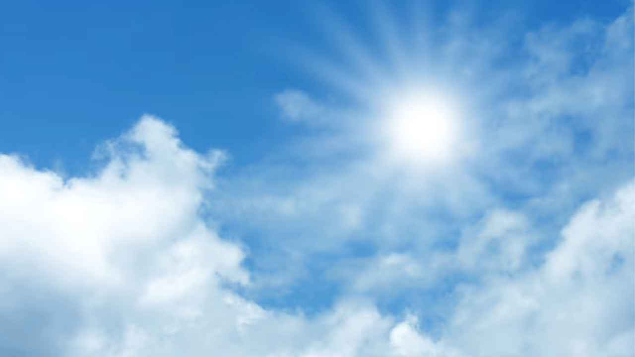 Kerala Weather Updates: സംസ്ഥാനത്ത് മഴ തുടരും, ഒപ്പം താപനില മുന്നറിയിപ്പും; കാലാവസ്ഥ പ്രവചനം ഇങ്ങനെ...