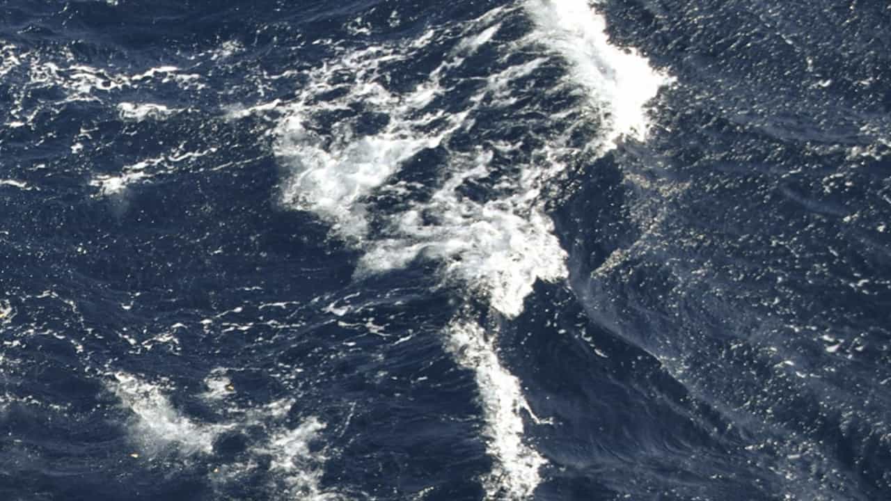 Cargo In Arabian Sea: അപകടത്തില്‍പെട്ടത് വിഴിഞ്ഞത്ത് നിന്ന് പുറപ്പെട്ട കപ്പല്‍, അപകടകരമായ വസ്തുക്കള്‍ അടങ്ങിയ കണ്ടെയ്‌നറുകള്‍ കടലില്‍