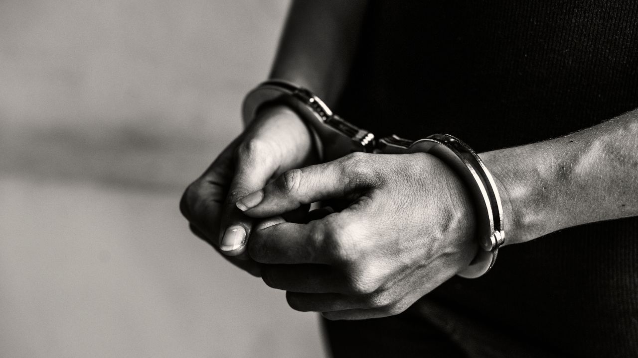 Madhya Pradesh Murder: ഇരുമ്പ് വടി കൊണ്ട് ഗര്‍ഭാശയം പുറത്തെടുത്തു; യുവതിയെ കൂട്ടബലാത്സംഗം ചെയ്ത് കൊലപ്പെടുത്തി