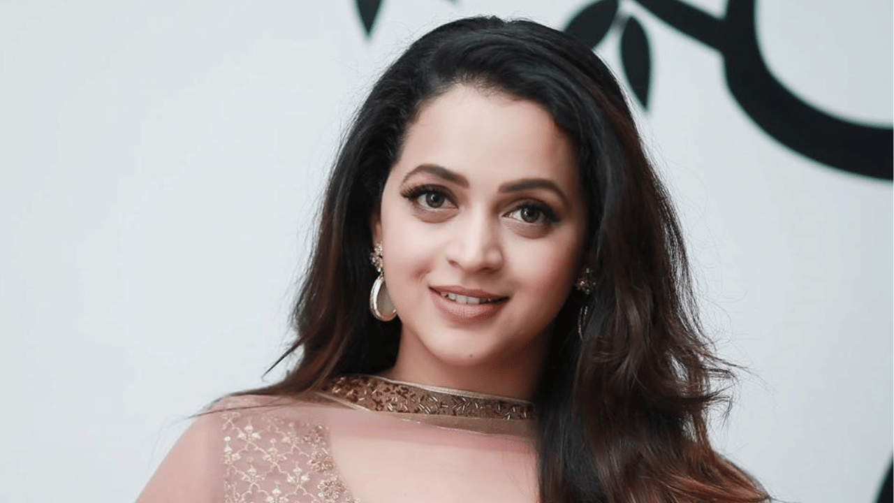 Bhavana: ഷൂട്ടിങ്ങിനിടെ ആ നടനുമായി അടിയുണ്ടാക്കി; രണ്ട് ദിവസം തമ്മില്‍ മിണ്ടിയില്ല: ഭാവന