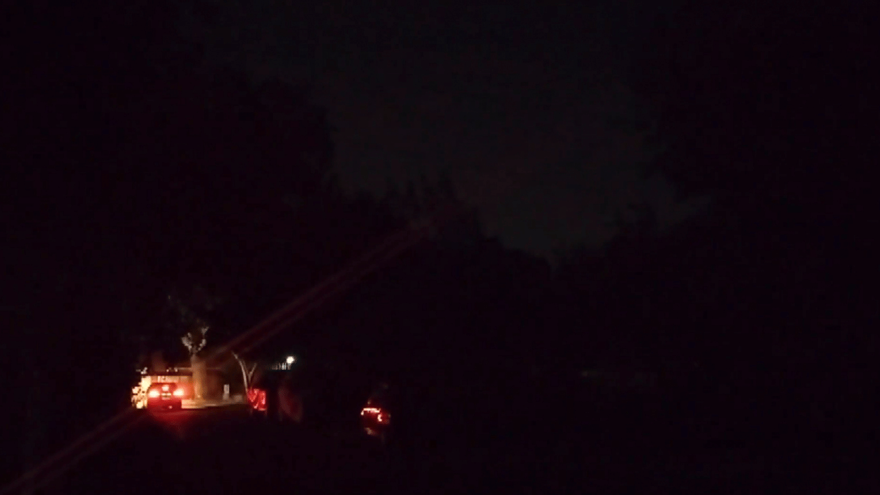 India Pakistan Tensions: ഇന്ന് രാത്രിയും ജാഗ്രത തുടരും; വിവിധയിടങ്ങളിൽ ബ്ലാക്ക് ഔട്ട്, മുൻകരുതൽ നടപടികൾ പ്രഖ്യാപിച്ചു