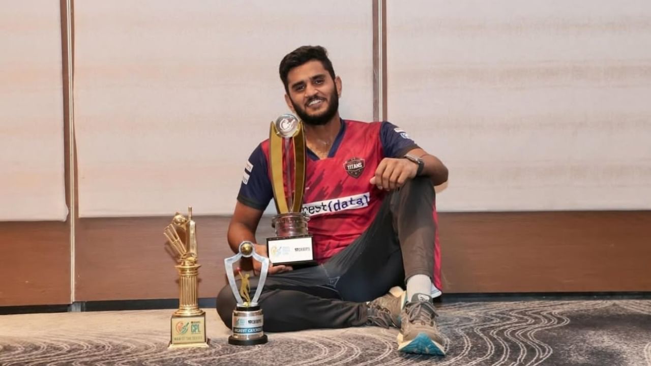 IPL 2025: 28 പന്തിൽ സെഞ്ചുറിയടിച്ച താരം; ഉർവിൽ പട്ടേലിനെ ടീമിലെത്തിച്ച് ചെന്നൈ സൂപ്പർ കിംഗ്സ്