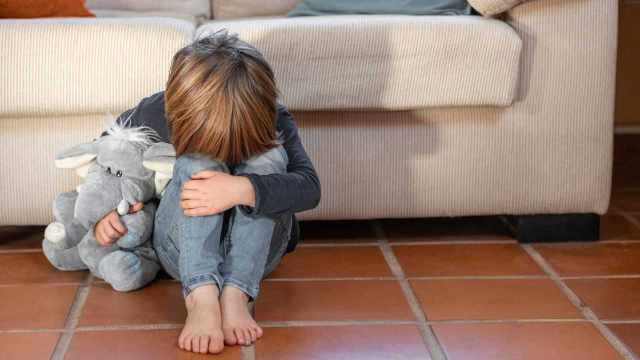 Aluva Child Murder: പ്രതി പീഡോഫിലിക്; നാല് വയസുകാരിയെ പീഡിപ്പിച്ച സംഭവത്തില്‍ അമ്മയെയും പ്രതിയെയും ഒരുമിച്ചിരുത്തി ചോദ്യം ചെയ്യും