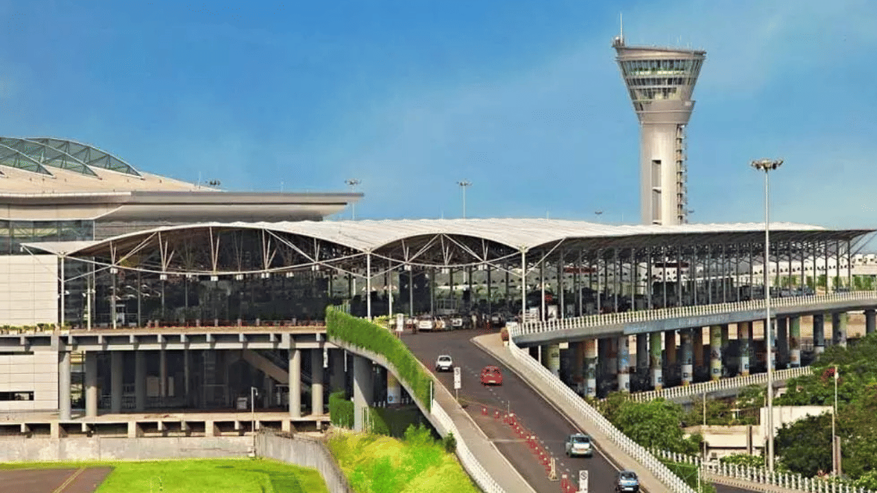 Drone Banned: ഹൈദരാബാദ് അന്താരാഷ്ട്ര വിമാനത്താവളത്തിന് സമീപത്തും സൈബറാബാദിലും ഡ്രോൺ ഉപയോ​ഗം നിരോധിച്ചു