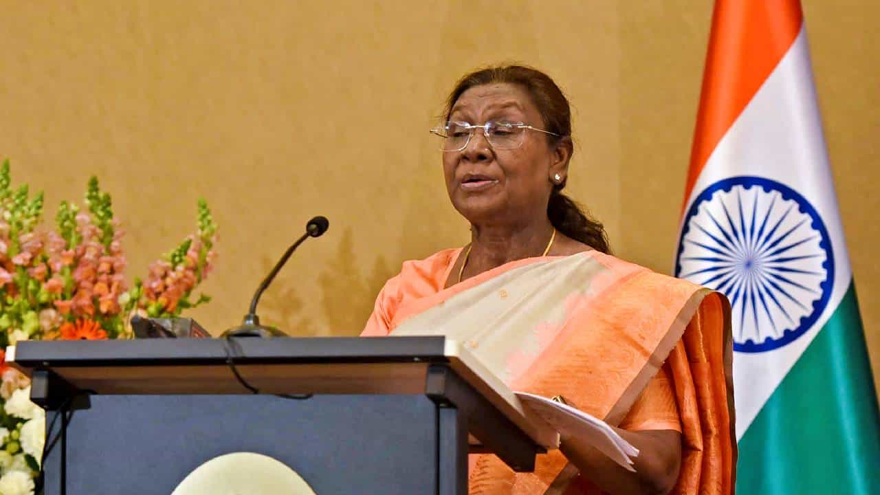 President Droupadi Murmus Sabarimala Visit: രാഷ്ട്രപതി ദ്രൗപതി മുര്‍മുവിന്റെ ശബരിമല ദർശനം മെയ് 19ന്; 18ന് കേരളത്തിലെത്തുമെന്ന് സൂചന