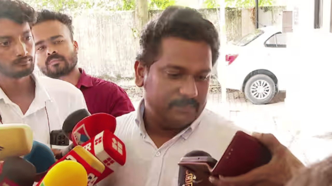 ED Officer Case: ‘അടച്ചിട്ട മുറിയിൽ നിരന്തരം ഭീഷണി, മാനസിക പീഡനം’; ഇഡിക്കെതിരെ ഞെട്ടിക്കുന്ന വെളിപ്പെടുത്തൽ