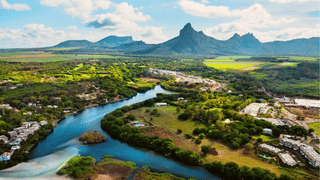 Kolukkmalai Singapara: ഇവിടെയുണ്ടൊരു സിങ്കപ്പാറ…; സൂര്യാദയം കാണാൻ പോകാം കൊളുക്കുമലയിലേക്ക്