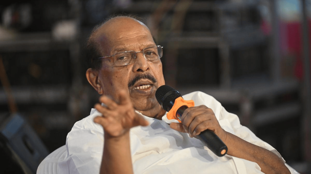 G Sudhakaran: ‘ഭാവന കലർത്തി പറഞ്ഞതാണ്, കള്ളവോട്ട് ചെയ്തിട്ടില്ല, ബാലറ്റും തുറന്ന് നോക്കിയിട്ടില്ല’; ജി സുധാകരൻ G Sudhakaran: ‘ഭാവന കലർത്തി പറഞ്ഞതാണ്, കള്ളവോട്ട് ചെയ്തിട്ടില്ല, ബാലറ്റും തുറന്ന് നോക്കിയിട്ടില്ല’; ജി സുധാകരൻ
