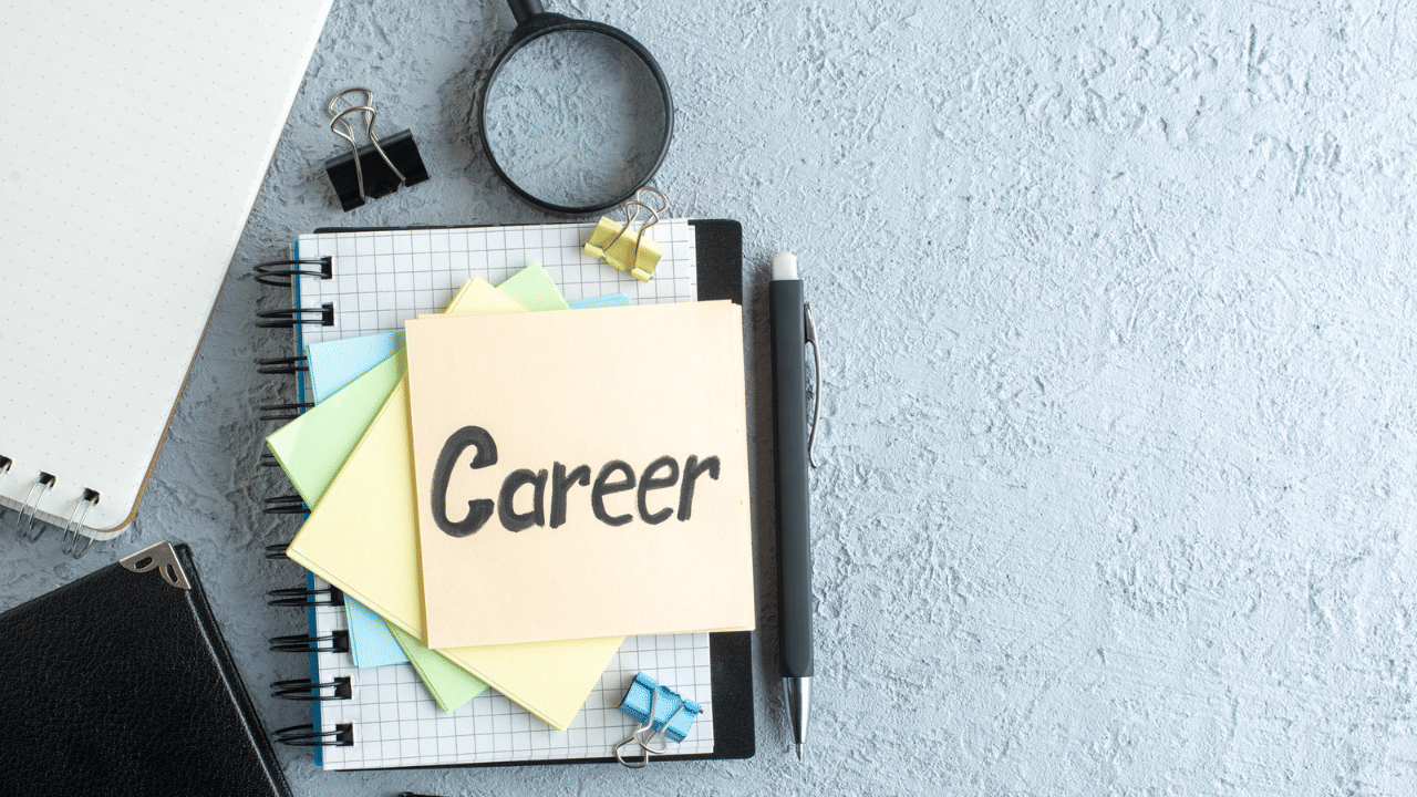 Course Guide After 12th: പ്ലസ് ടുവിന് ശേഷം ഇനിയെന്ത്? കോഴ്‌സുകൾ തിരഞ്ഞെടുക്കുമ്പോൾ ഇക്കാര്യങ്ങൾ ശ്രദ്ധിക്കൂ