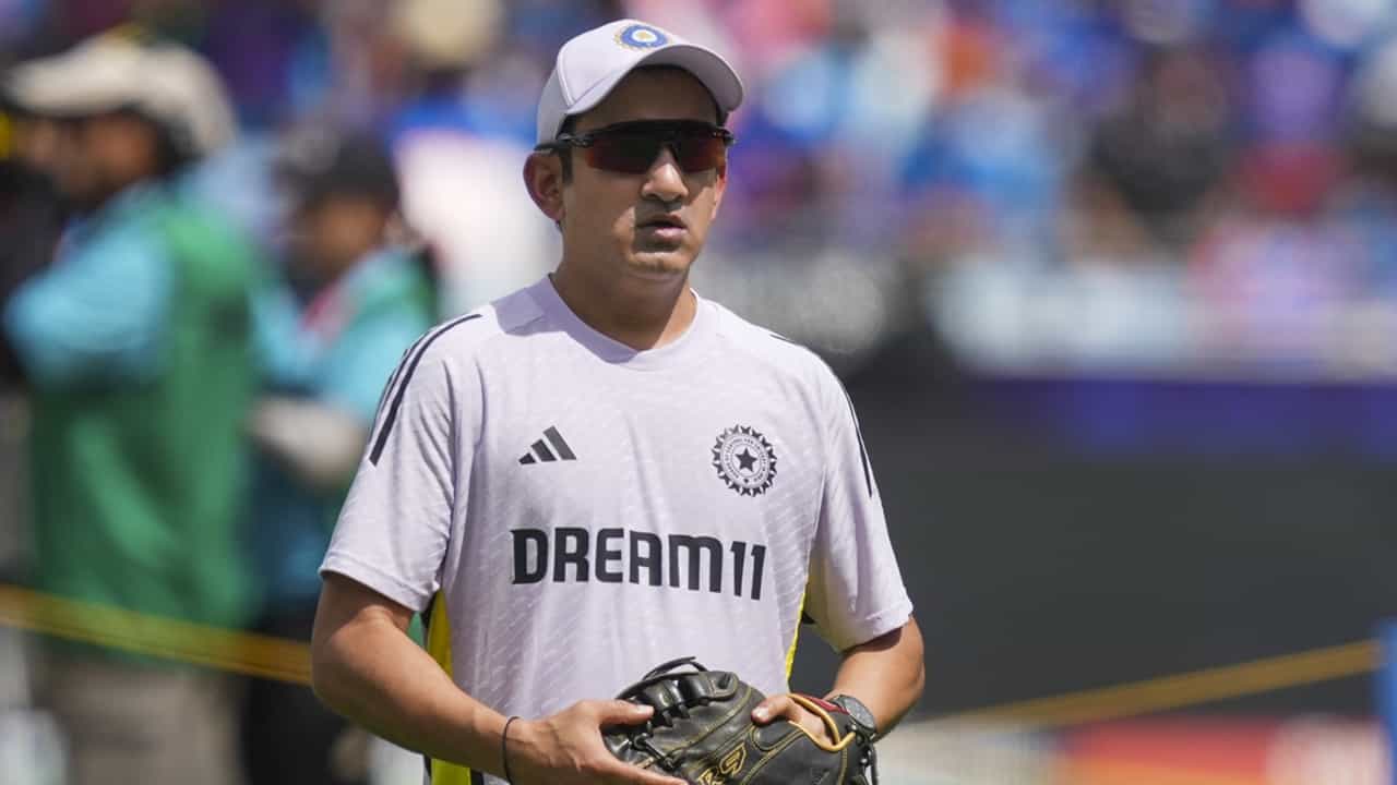 Ind vs Eng: ശ്രേയസ് അയ്യറിനെ ടെസ്റ്റില്‍ ഉള്‍പ്പെടുത്താത്തതിന് കാരണമെന്ത്? മൗനം വെടിഞ്ഞ് ഗൗതം ഗംഭീര്‍