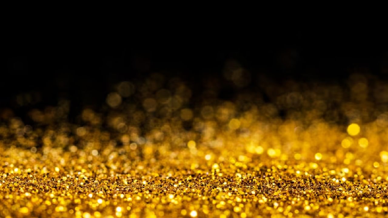 അടുത്തിടെ പുതിയ സ്വര്‍ണ്ണ ഖനി കണ്ടെത്തിയത് ചൈനയ്ക്ക് കോളടിച്ചിരിക്കുകയാണ്. ചൈനയില്‍ കണ്ടെത്തിയ പുതിയ സ്വര്‍ണ്ണ ഖനി രാജ്യത്തിന്റെ സമ്പദ്‌വ്യവസ്ഥയെ പലമടങ്ങ് ഉയർത്തുമെന്നാണ് വിലയിരുത്തല്‍.