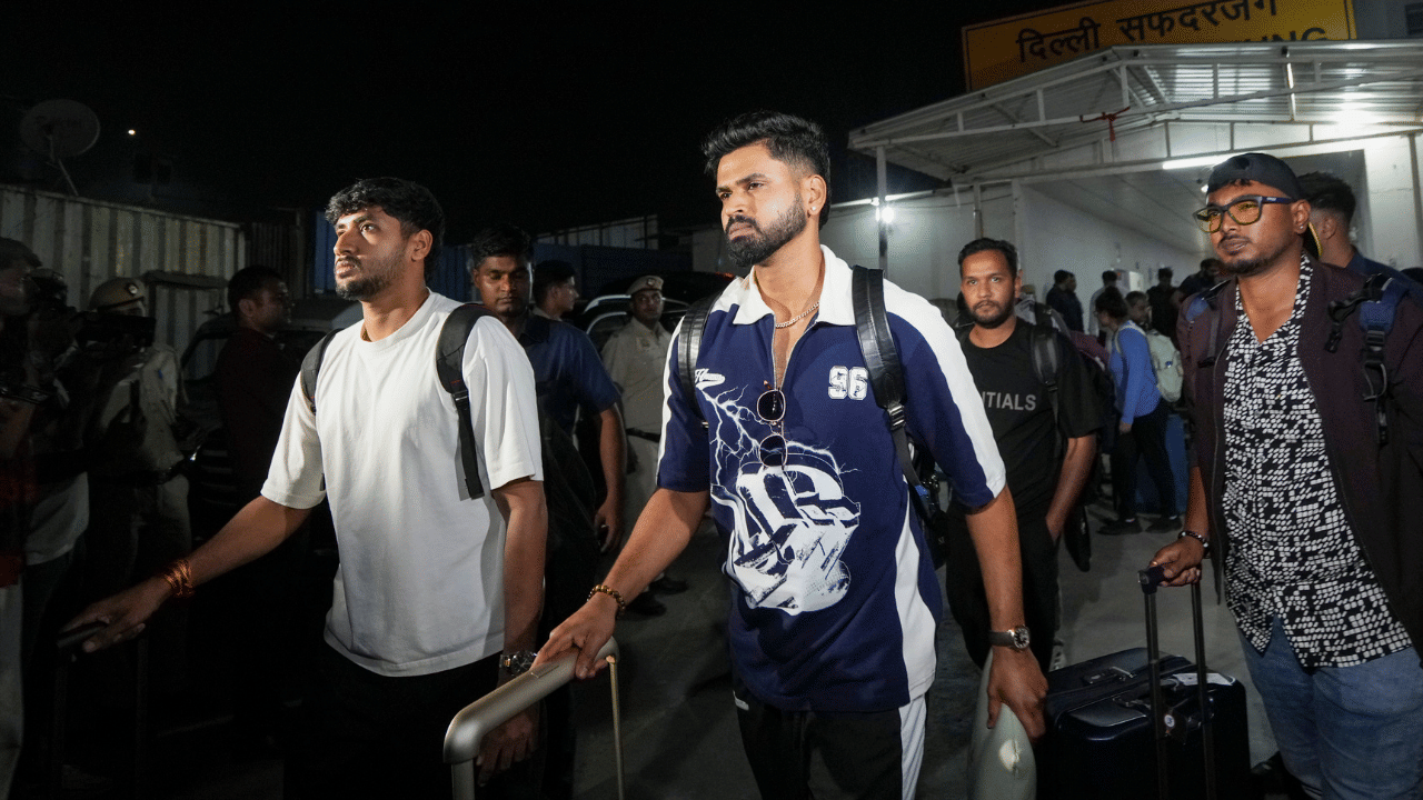 ഇന്ത്യ പാകിസ്താൻ സംഘ‍ർഷം രൂക്ഷമായതിനെ തുടർന്ന് ഐപിഎൽ നിർത്തി വച്ചതോടെ താരങ്ങളെ സുരക്ഷിതമായി ഡൽഹിയിലെത്തിച്ചു.
