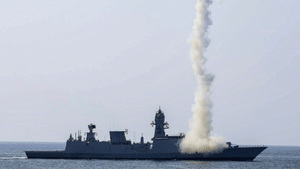 Indian Navy Warns Pak: തിരിച്ചടിച്ചിരിക്കും; പാകിസ്ഥാന് മുന്നറിയിപ്പുമായി നാവിക സേന, ഇന്ത്യയിലേക്ക് കടന്നാൽ ഇല്ലാതാക്കും Indian Navy Warns Pak: തിരിച്ചടിച്ചിരിക്കും; പാകിസ്ഥാന് മുന്നറിയിപ്പുമായി നാവിക സേന, ഇന്ത്യയിലേക്ക് കടന്നാൽ ഇല്ലാതാക്കും