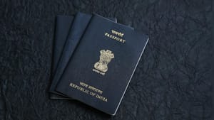 Indian Passport: മേൽവിലാസവുമില്ല മാതാപിതാക്കളുടെ പേരുമില്ല; പാസ്പോർട്ടിൽ വമ്പൻ മാറ്റങ്ങൾ