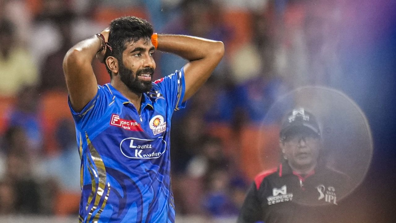 വര്ധിതവീര്യത്തോടെ പോരാടിയെങ്കിലും ഗുജറാത്തിന് 208 റണ്സെടുക്കാനെ സാധിച്ചുള്ളൂ. 49 പന്തില് 80 റണ്സെടുത്ത സായ് സുദര്ശനും, 24 പന്തില് 48 റണ്സെടുത്ത വാഷിങ്ടണ് സുന്ദറും ഗുജറാത്തിന് പ്രതീക്ഷകള് നല്കി.